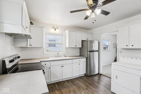 219 E Mckenzie Road Greenfield IN 46140