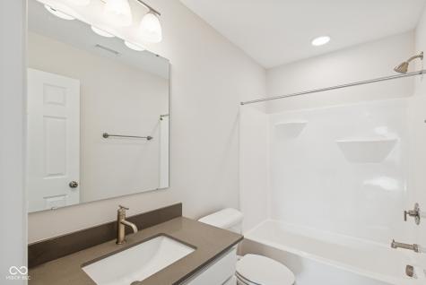 5066 Carmine Street Brownsburg IN 46112