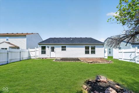 2145 Shadowbrook Drive Plainfield IN 46168