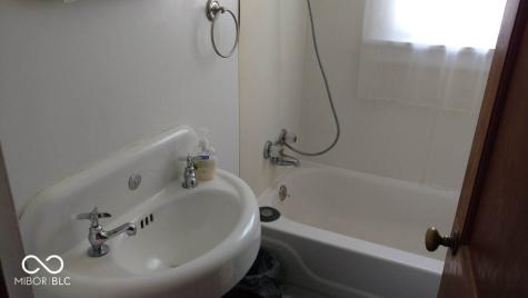 3416 W Riverside Avenue Muncie IN 47304