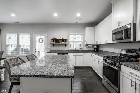 13616 Whitten Drive N Fishers IN 46037