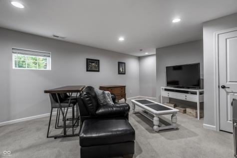 13616 Whitten Drive N Fishers IN 46037