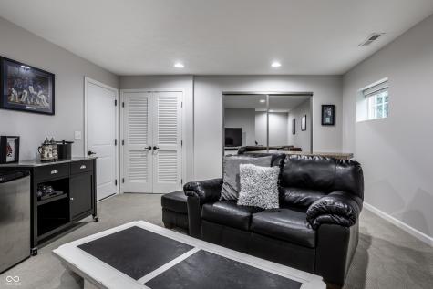 13616 Whitten Drive N Fishers IN 46037