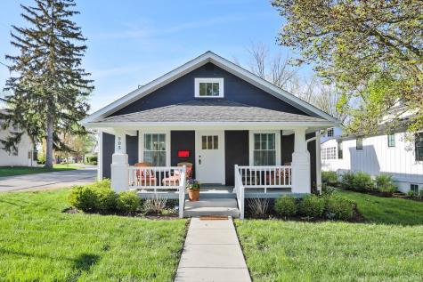 905 W Pine Street Zionsville IN 46077