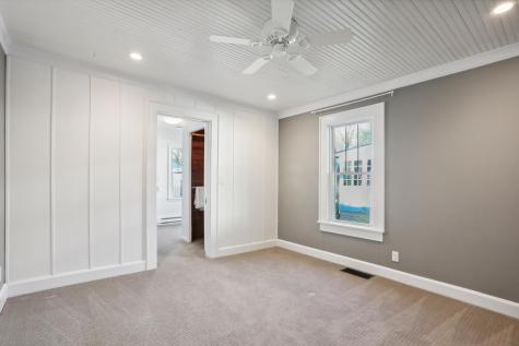 905 W Pine Street Zionsville IN 46077