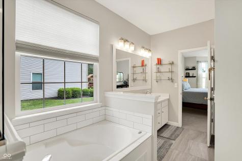 9653 Cypress Way Carmel IN 46032