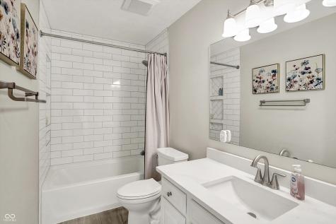 9653 Cypress Way Carmel IN 46032