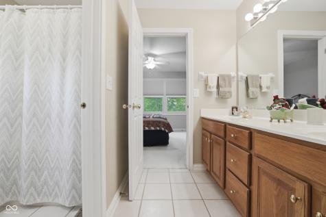 5767 Meadowlark Place Carmel IN 46033