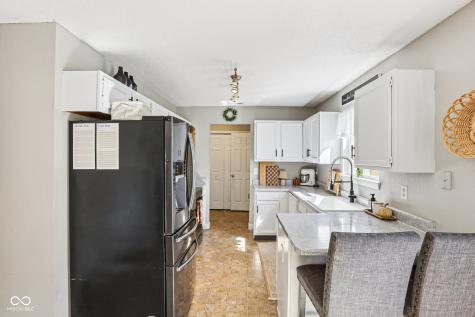 2439 Orchard Creek Drive Columbus IN 47201