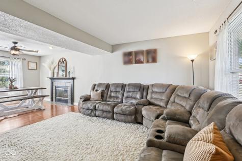 2439 Orchard Creek Drive Columbus IN 47201