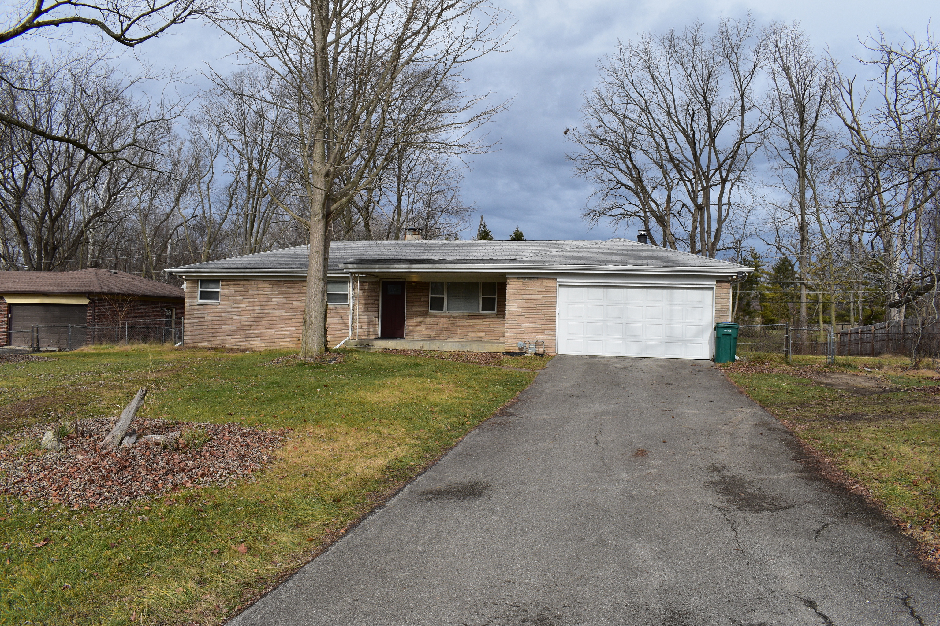 2806 Westleigh Drive Indianapolis IN 46268