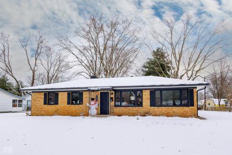 1945 Danbury Drive Indianapolis IN 46231