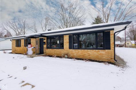 1945 Danbury Drive Indianapolis IN 46231