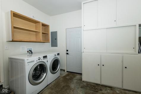 1945 Danbury Drive Indianapolis IN 46231