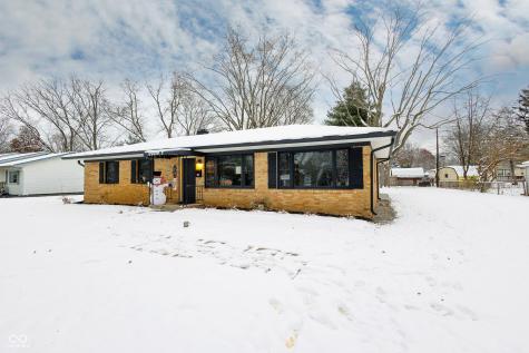1945 Danbury Drive Indianapolis IN 46231