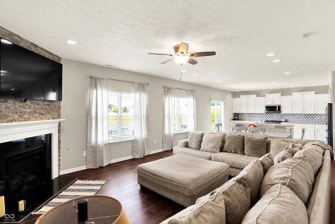 2288 Shadow Trace Way Greenwood IN 46143