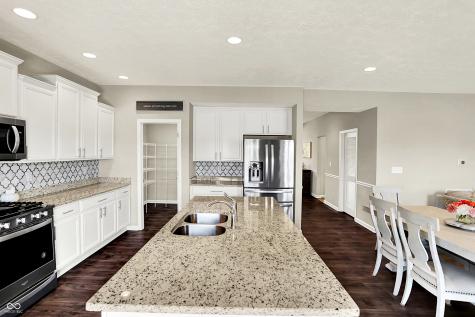 2288 Shadow Trace Way Greenwood IN 46143