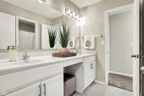 2288 Shadow Trace Way Greenwood IN 46143