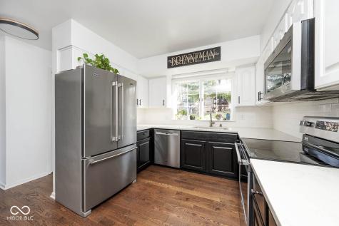 233 Brierley Way Carmel IN 46032