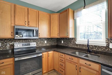 1298 Osprey Way Greenwood IN 46143
