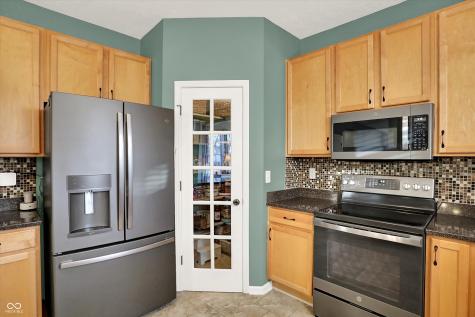 1298 Osprey Way Greenwood IN 46143