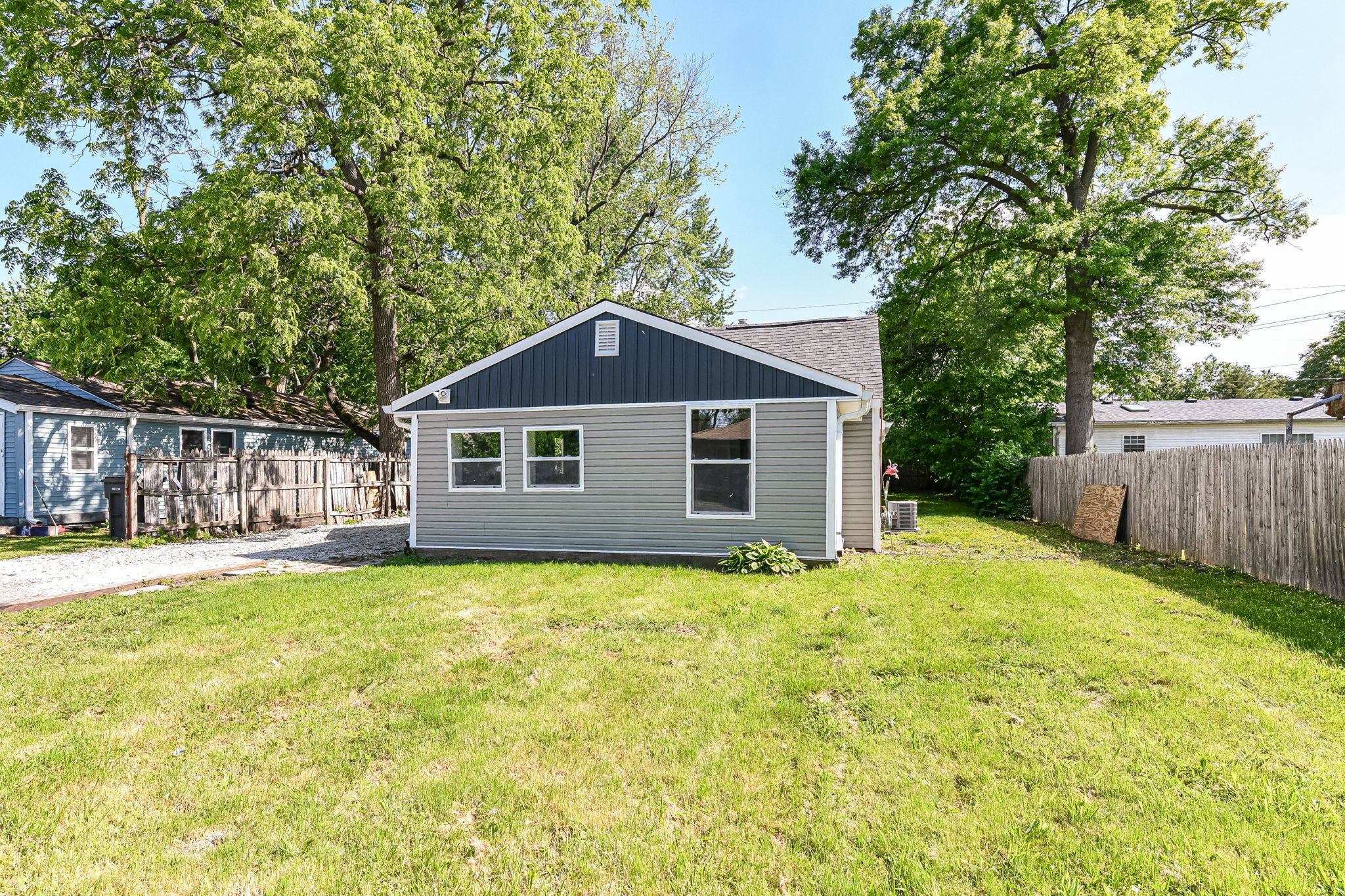 1411 E Perry Street Indianapolis IN 46227