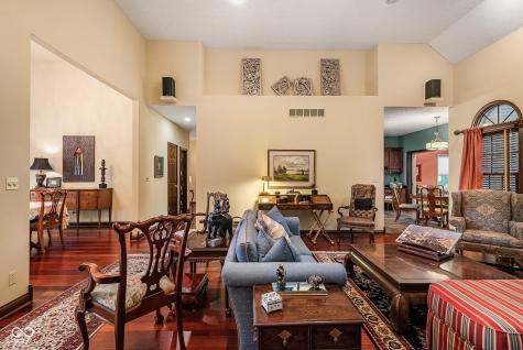 6017 Leatherback Drive Columbus IN 47201