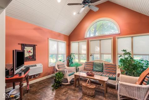 6017 Leatherback Drive Columbus IN 47201