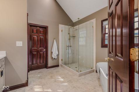 6017 Leatherback Drive Columbus IN 47201