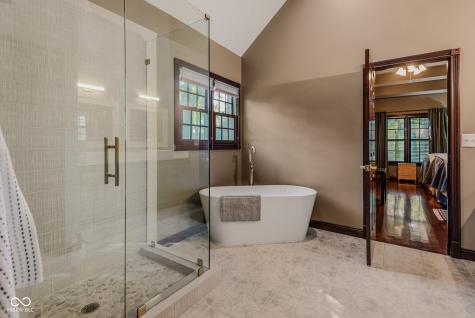 6017 Leatherback Drive Columbus IN 47201