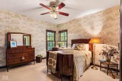 6017 Leatherback Drive Columbus IN 47201