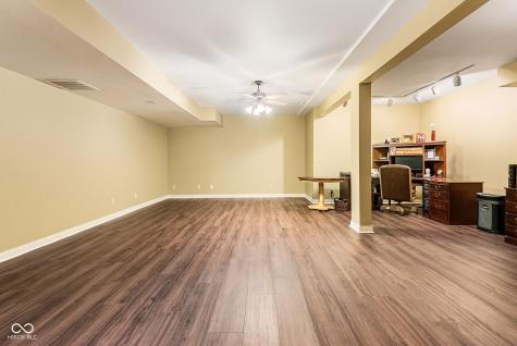 6017 Leatherback Drive Columbus IN 47201