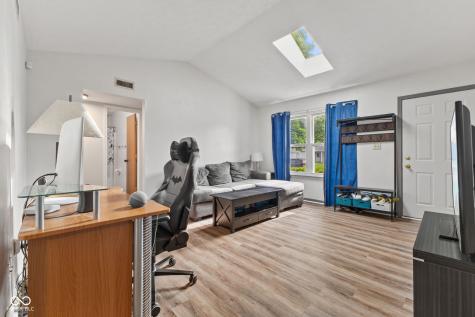 1140 Ida Court Greenwood IN 46143