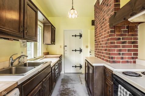 4302 Kessler Boulevard Drive N Indianapolis IN 46228