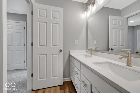 1109 Ridgevine Road Greenwood IN 46143