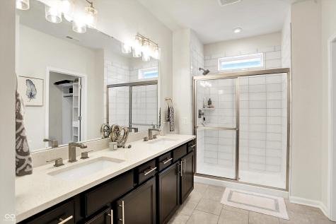 17319 Henslow Drive Westfield IN 46074