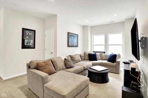 17319 Henslow Drive Westfield IN 46074