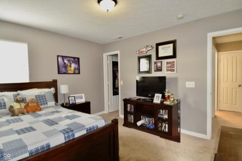 1231 Winfield Court Greenwood IN 46143