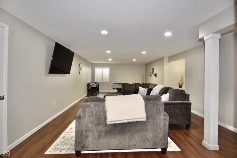 1231 Winfield Court Greenwood IN 46143