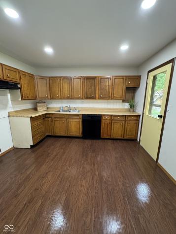 7856 Wysong Drive Indianapolis IN 46219