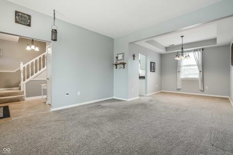 6141 Chadworth Way Indianapolis IN 46236