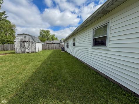 2644 Woodrow Avenue Indianapolis IN 46241
