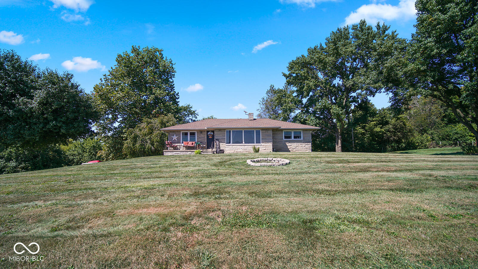 780 N 400 W Bargersville IN 46106