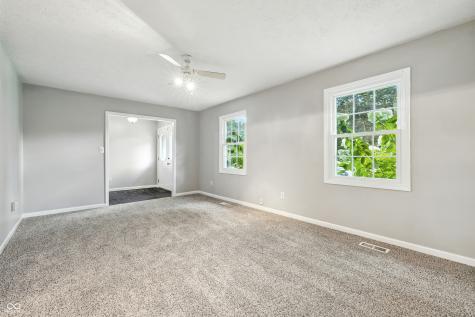 6115 Redcoach Court Indianapolis IN 46250