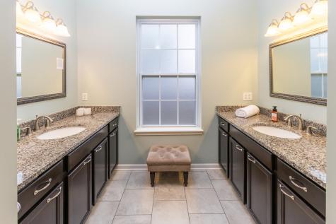 10642 Heatherfield Drive Fishers IN 46038