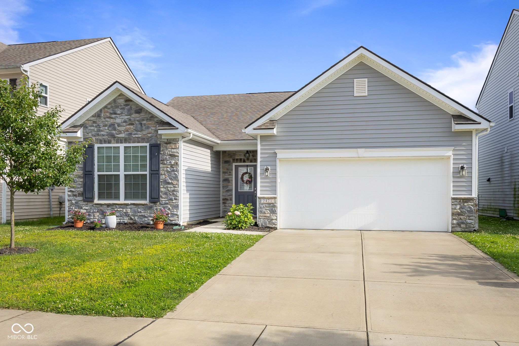 2421 Creek Bank Drive Columbus IN 47201