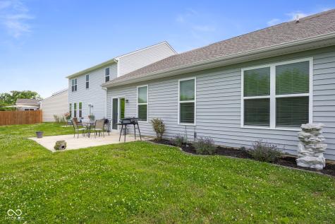 2421 Creek Bank Drive Columbus IN 47201