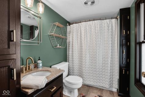 640 N Rangeline Road Carmel IN 46032
