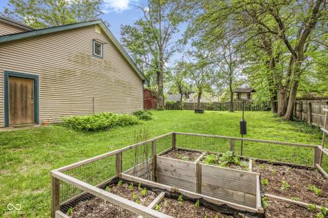 640 N Rangeline Road Carmel IN 46032