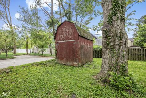 640 N Rangeline Road Carmel IN 46032